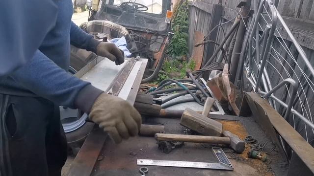 Передние крылья  на трактор, своими руками... ЛТЗ, Т40, LTZ, МТЗ, ЮМЗ и другую СПЕЦТЕХНИКУ