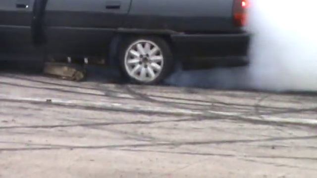 Sr Opening 2010 Burnout смотреть онлайн