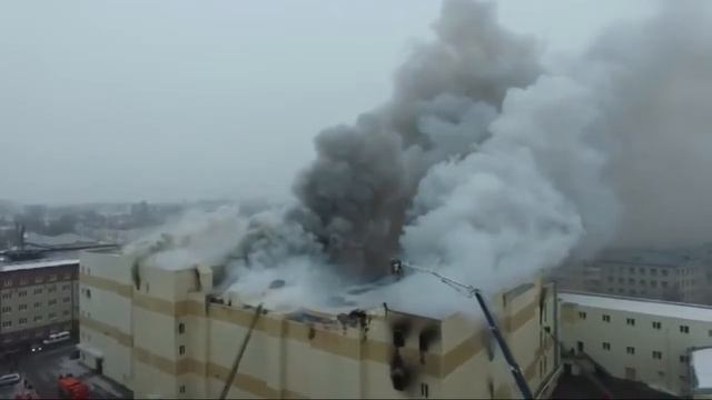 ПОЖИРАТЕЛИ ТРУПОВ!КЕМЕРОВО! Блогеров обвинили во лжи и лицемерие! Н.Соболев, Д.Иванов смотреть онлайн