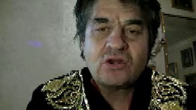 когда в затылок тыкнут пистолет.mp4 смотреть онлайн