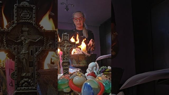 ЧИСТКАОТ КОЛДУНА ЧЕРНОКНИЖНИКА смотреть онлайн