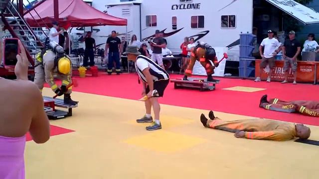 Lambton vs Barrie semi final - ingersoll firefit 2013 смотреть онлайн