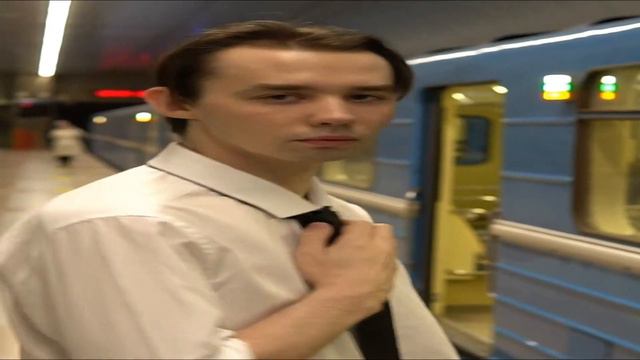 GMD13 ВЫХОДИТ В ДВЕРЬ смотреть онлайн