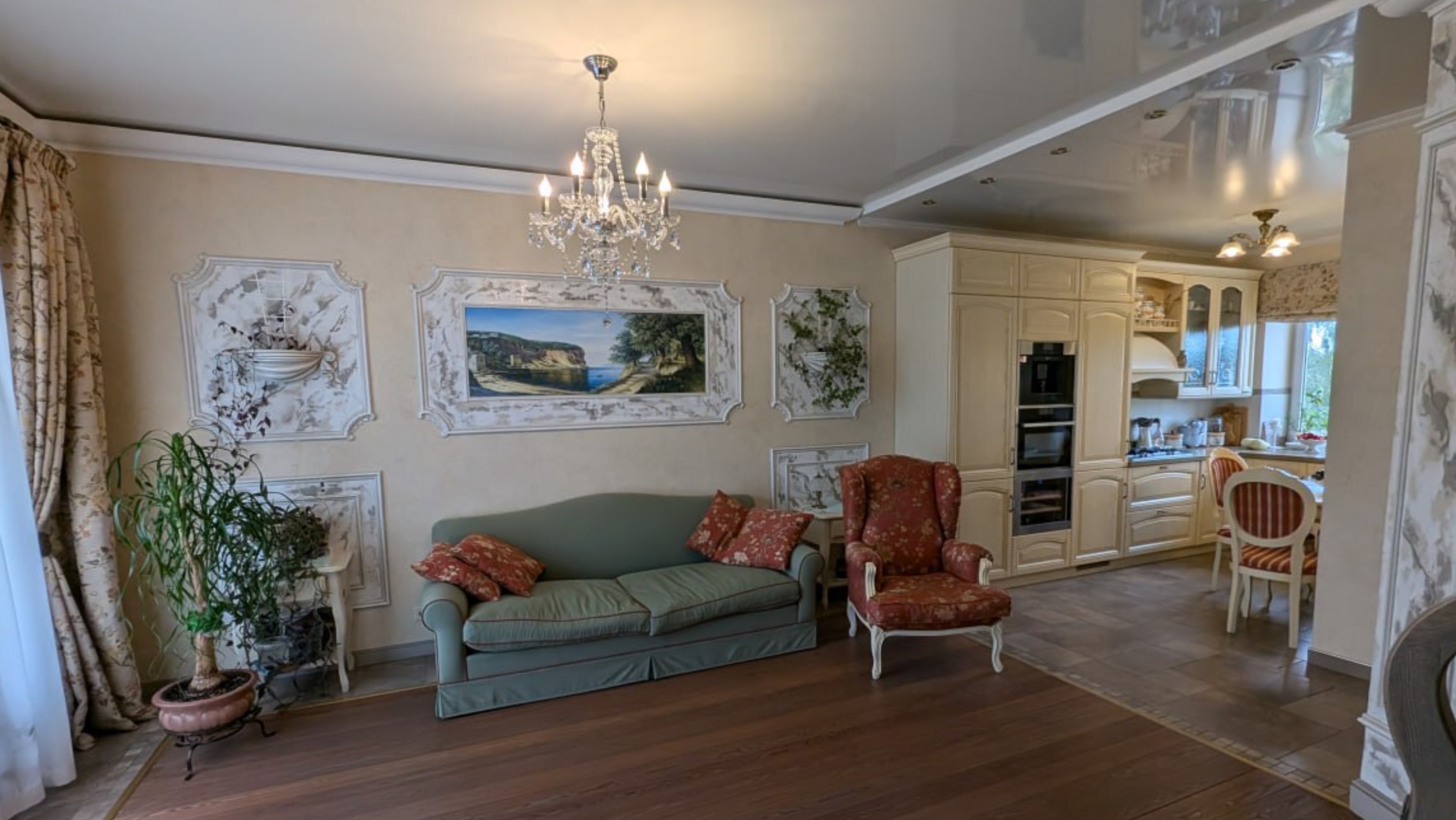 Трехкомнатная квартира в Пионерском