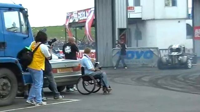 Terry Grant Subaru Impreza Drifting Stunts смотреть онлайн