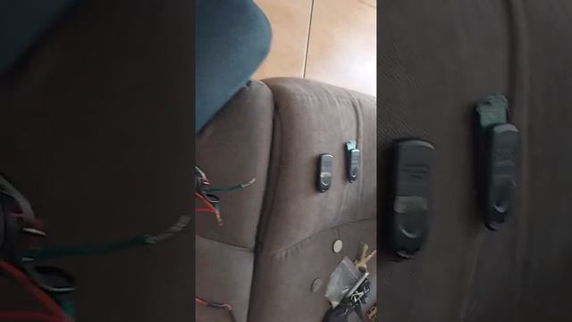 Habilitar / Deshabiltar llavero inmovilizador de presencia смотреть онлайн