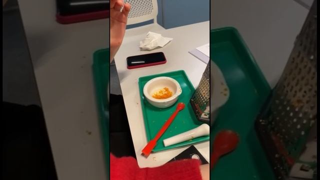 Мастер-класс «Тайна ароматов» в парке Зарядье #Пушкинскаякарта #тайнаароматов #зарядье смотреть онлайн