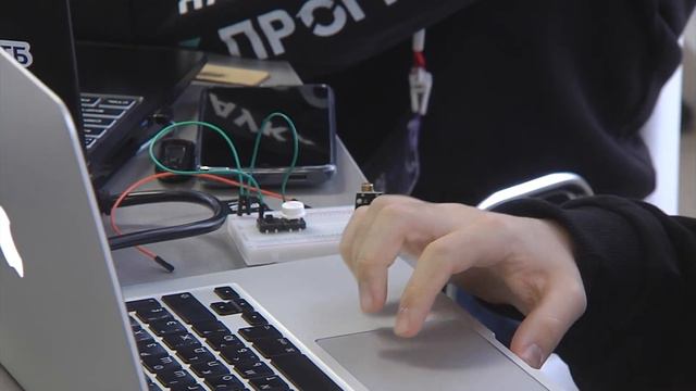 В Перми прошел финал Всероссийской олимпиады по профилю «Фотоника» смотреть онлайн