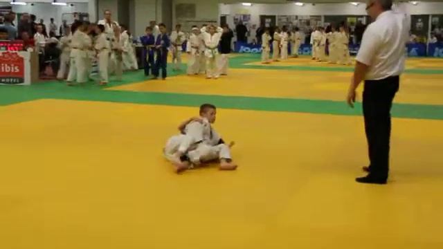 Дзюдо Judo Thionville 18.11.2011 Tsurkan Igor born 2005y. смотреть онлайн