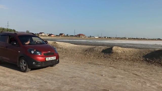 СОЛЁНОЕ ОЗЕРО СЧАСТЛИВЦЕВО смотреть онлайн