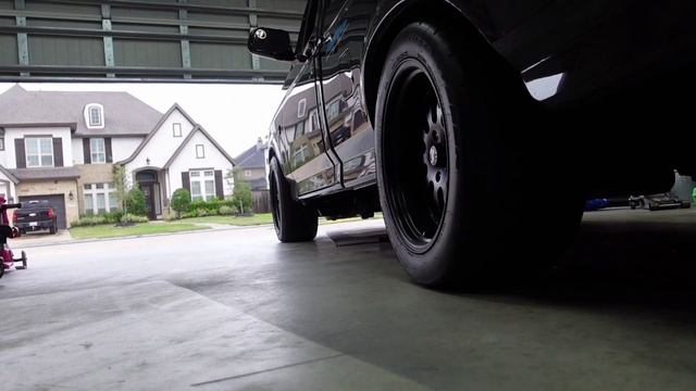 Black Widow Exhaust On The Ford Lightning. How Does Black Widow Exhaust Sound? смотреть онлайн