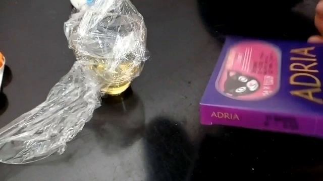 У меня другой цвет глаз?....Линзы.