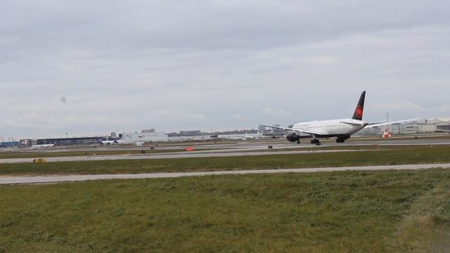 Plane Spotting At Toronto Pearson International Airport (YYZ)!
