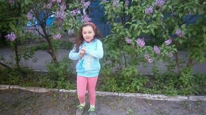 One one one little dogs run. Стих на английском с переводом на русский язык