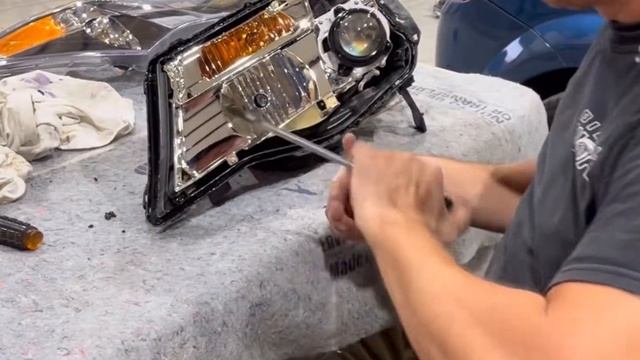 2007 to 2013 Acura MDX Headlight Lens Replacement смотреть онлайн
