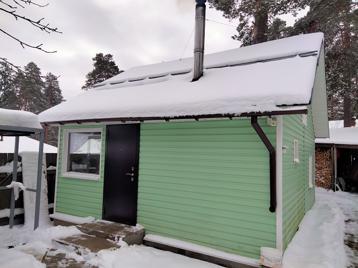 Защита трубы. Снегозадержатель и растяжки смотреть онлайн