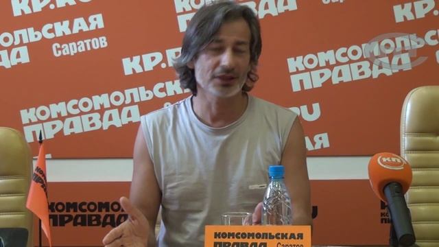 Самый гибкий человек на "Земле": КАК он это делает?! смотреть онлайн
