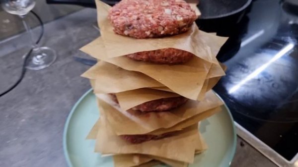 Искра 2024 - бургеры на природе