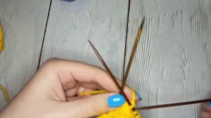 Простая птичка спицами ЁЛОЧНАЯ ИГРУШКА