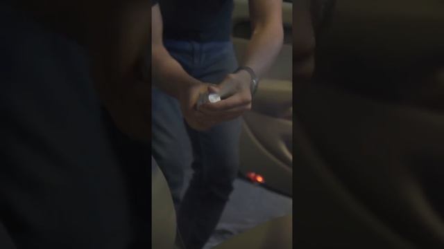 как избавиться от запаха дерьма в машине? Самый легкий способ! смотреть онлайн