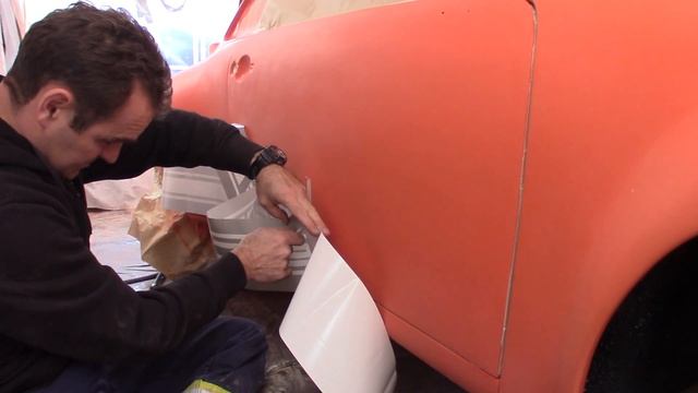 How To Put A Sticker On A Car Perfectly Every Time - Porsche Side Decal