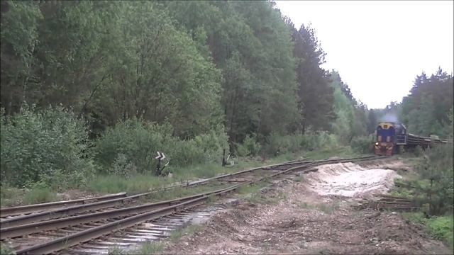 Работа тепловозов ЗАО ЖД Цех и абзетцера Takraf в 12-м карьере ЗАО Кварцит смотреть онлайн