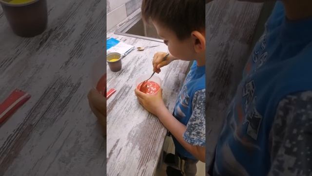 Как сделать ньютоновскую жидкость в домашних условиях смотреть онлайн