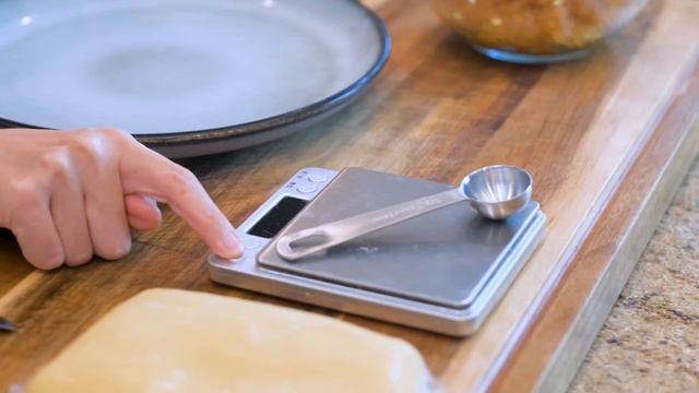 Pineapple Mooncake Recipe (Mid-Autumn Festival Ceremonial Dessert) смотреть онлайн