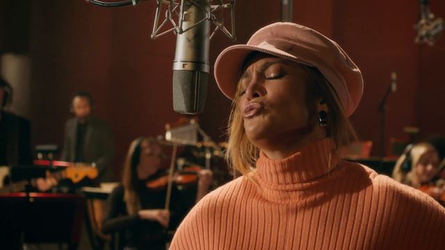 On My Way (Jennifer Lopez) | Marry Me (2022) | TUNE смотреть онлайн