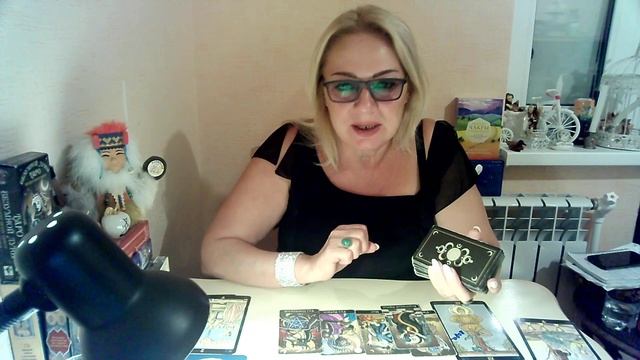 В ЧЕМ МУЖЧИНА БОИТСЯ ПРИЗНАТЬСЯ ДАЖЕ САМОМУ СЕБЕ. ТАРО. Расклад онлайн. Гадание на картах. смотреть онлайн