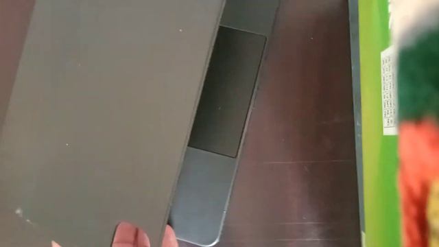 Screenshot in iPad pro using button and smart keyboard смотреть онлайн