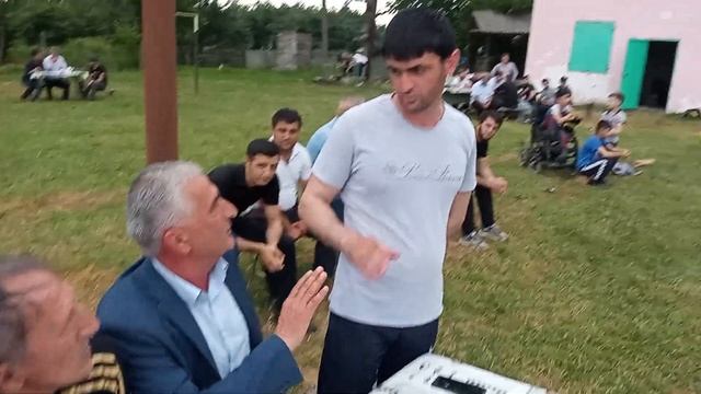 Завершон зональный турнир по волейболу, который проходил в селе Маков, Закатальском районе ?????? смотреть онлайн