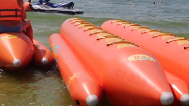 Анапа катание на банане с детьми за гидроциклом 2016г. обзор и цены на услуги проката