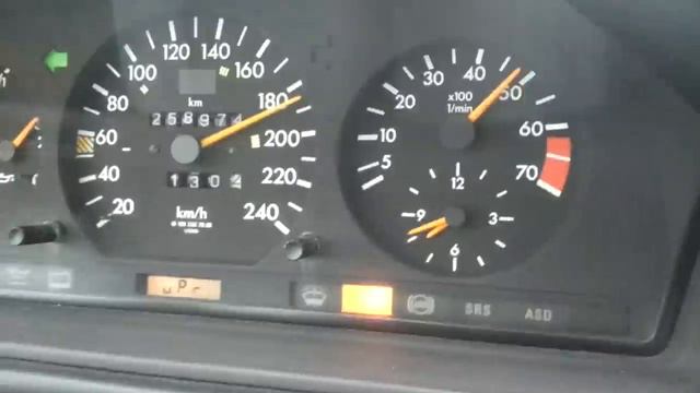 Mercedes W124 Coupe M111 2.2 150KM