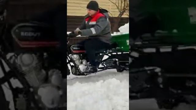 Трицикл Тритон-4. Езда по неглубокому снегу. смотреть онлайн