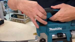 Аккумуляторный шприц для смазки DGP180Z | Makita