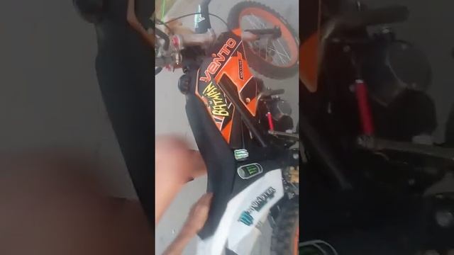 покатушки на питбайке vento 125 по городу. коплю на пит байк смотреть онлайн