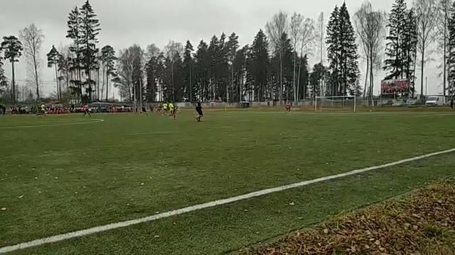 Футбол. Чемпионат Тверской обл. Высший д-н. 15 тур. ФК Редкино- ФК СМК-Олимп- 2-2. 1й тайм. 31.10.2 смотреть онлайн
