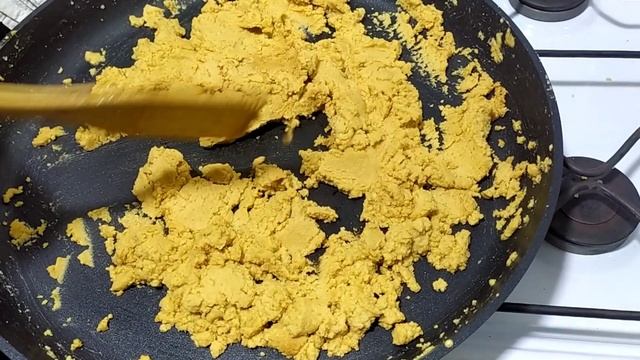 ХАЛВА ИЗ МУКИ + СУХОФРУКТЫ И ОРЕХИ ВКУСНАЯ И ЛЁГКАЯ В ПРИГОТОВЛЕНИИ смотреть онлайн