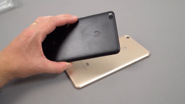 Xiaomi Mi Max 2 Black Global Version Unboxing & White Comparison смотреть онлайн