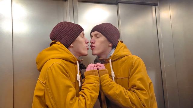 Is BERLIN worth visiting? смотреть онлайн