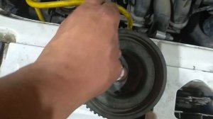 Лада Приора не заводится. Искра есть, бензин есть а запуска нет.