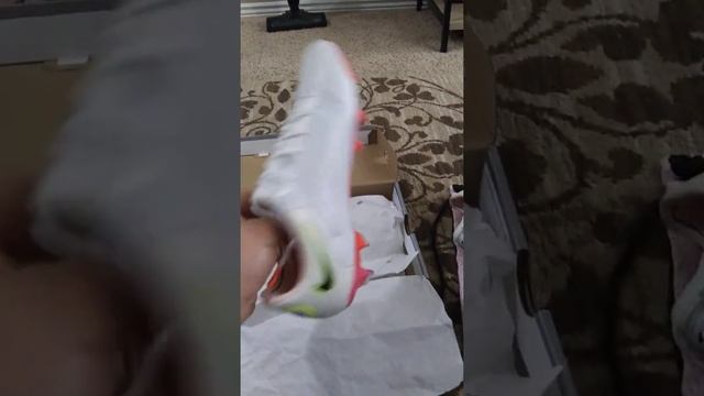 Nike Tiempo Legend 9 Elite Rawdacious pack Unboxing 2021 Olympics смотреть онлайн