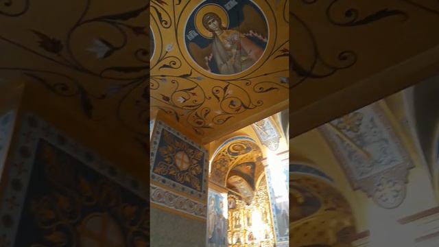 В храме монастыря св. Александра Свирского,Лодейное поле смотреть онлайн