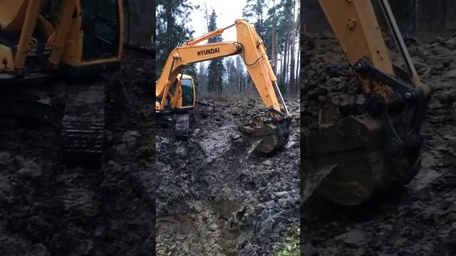 Работа с обводненным грунтом Hyundai R260LC