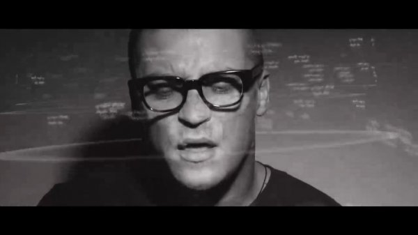 Therr Maitz – Doctor