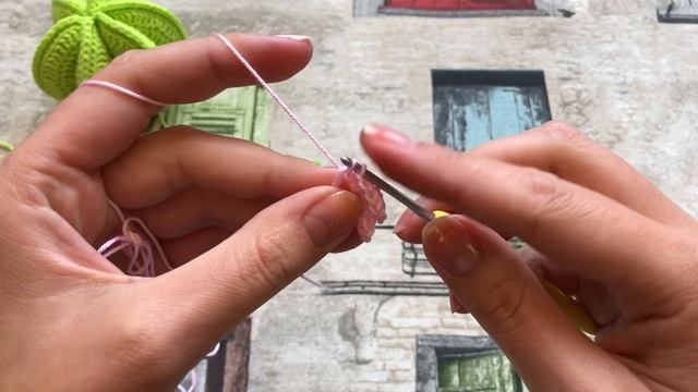 МК: КАКТУС + ЦВЕТОК КРЮЧКОМ. CROCHET CACTUS смотреть онлайн