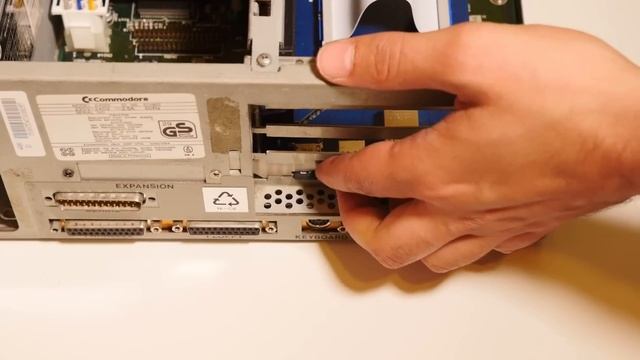 NEW Amiga Graphics Card - ZZ9000 MNT First Look Review смотреть онлайн