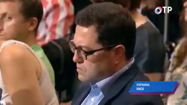 Порошенко собирается продать Roshen и договорится с Донбасом смотреть онлайн