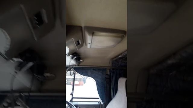 Обзорчик салона Nissan Diesel UD смотреть онлайн